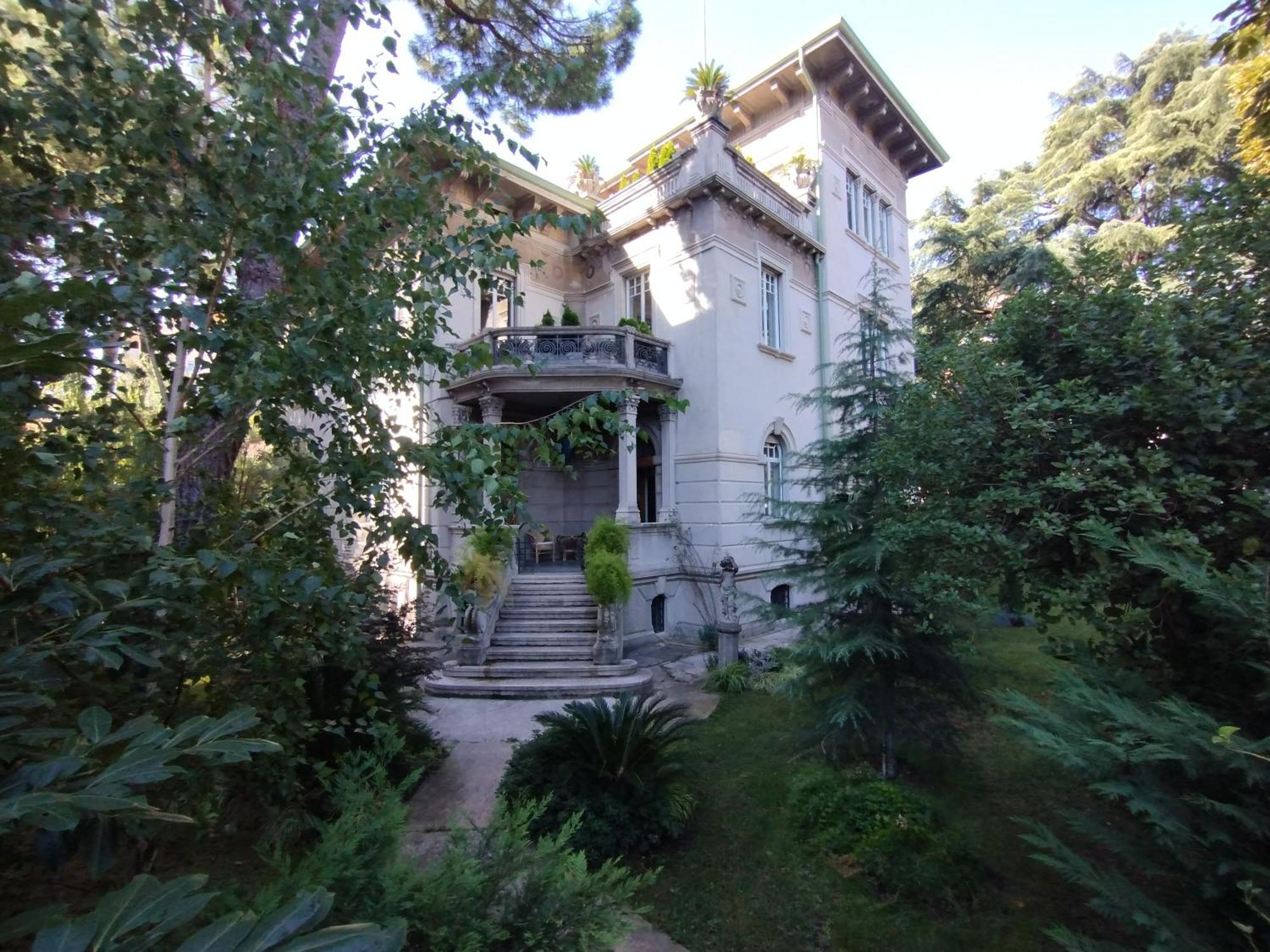 Nobili Libardi - Villa Basevi Verona Exteriör bild